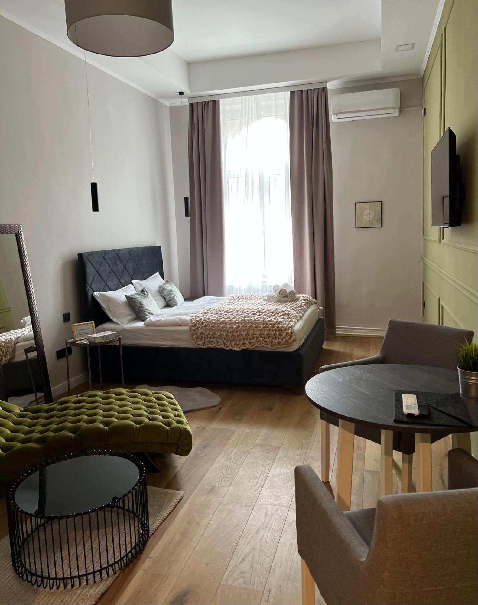 Room 44 Osijek Exterior photo